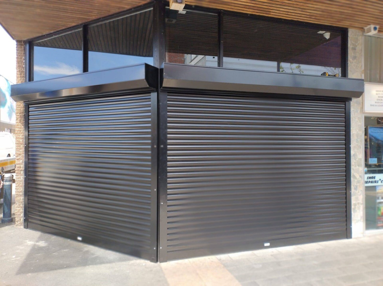 Commercial roller shutter